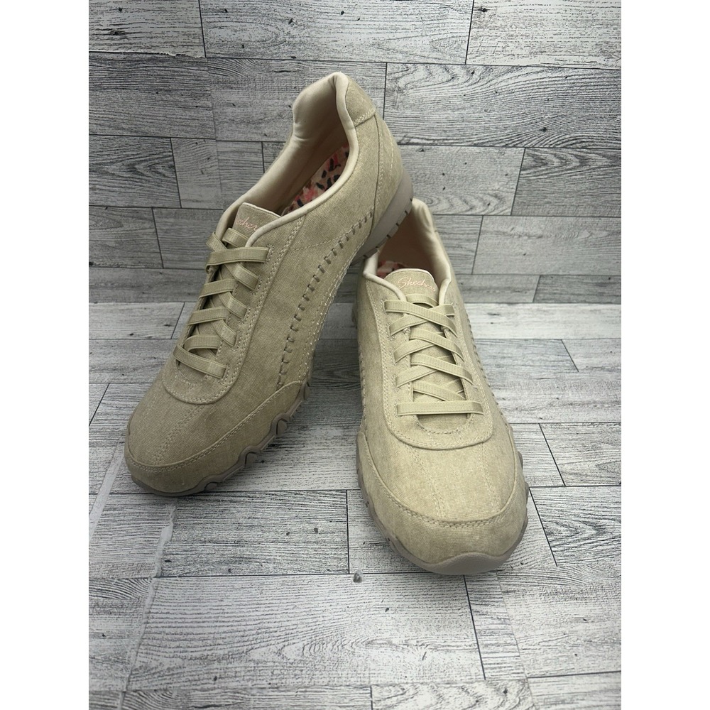 Skechers Relaxed Fit Sneakers Shoes Womens Size 11 Beige Tan Natural Canvas